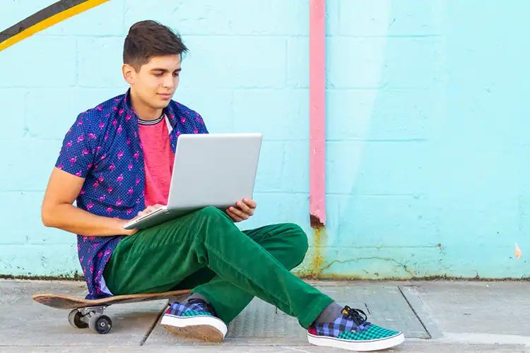 Do employers accept online degrees?