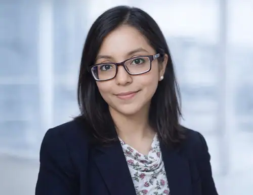 a Bangladesh-based female business administration student of UoPeople