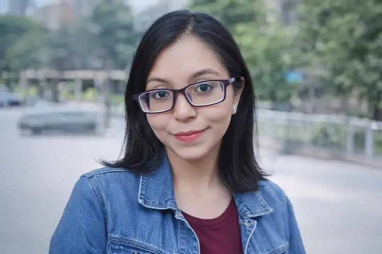 a Bangladesh-based female business administration student of UoPeople