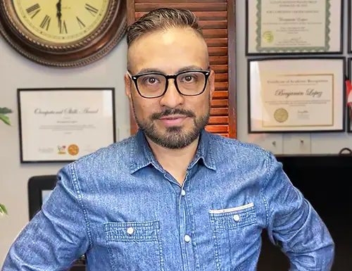 a US-based male MSIT student of UoPeople